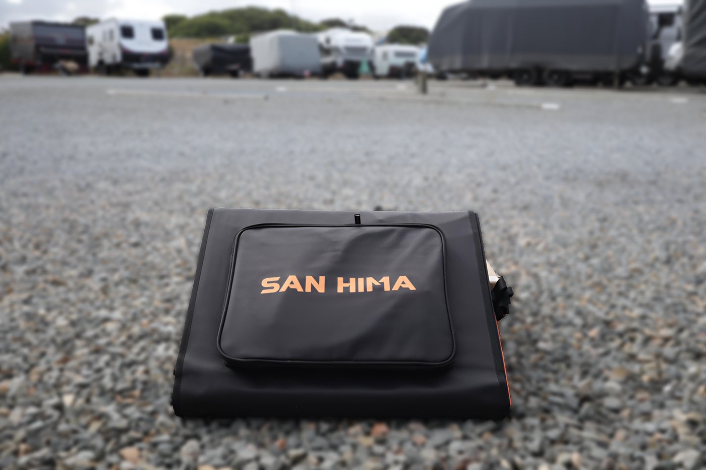San Hima carry case exterior